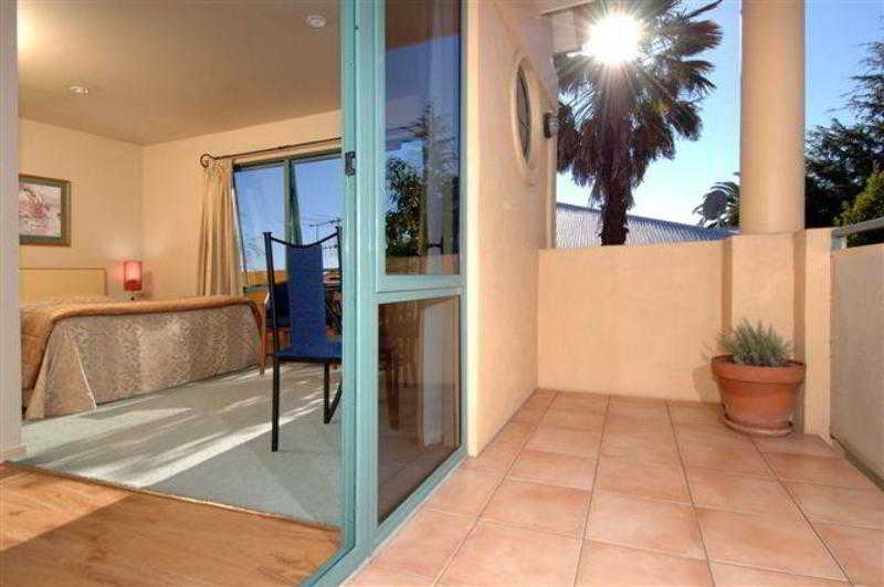 Tuscany Gardens Motor Lodge Nelson Room photo