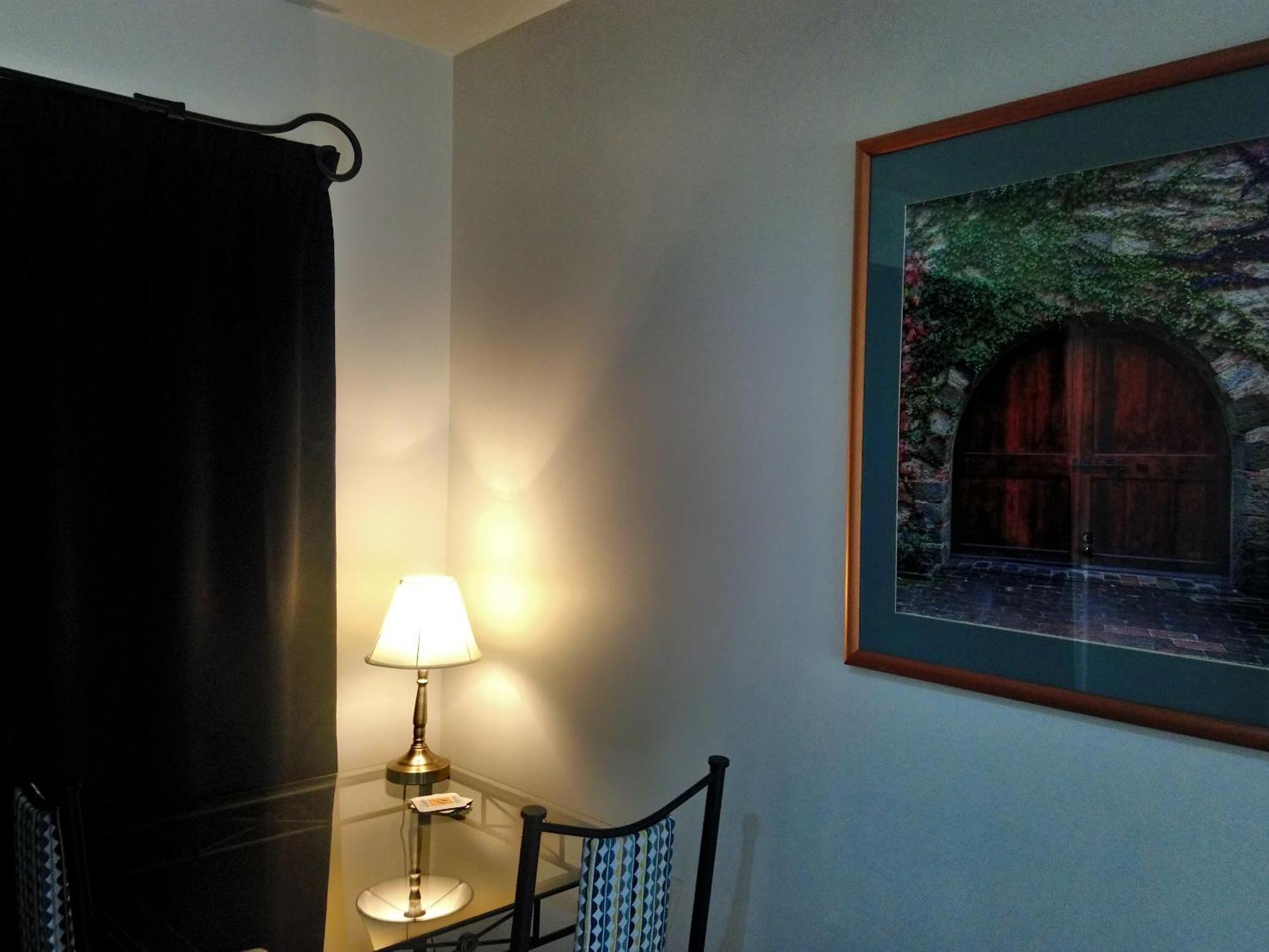 Tuscany Gardens Motor Lodge Nelson Room photo